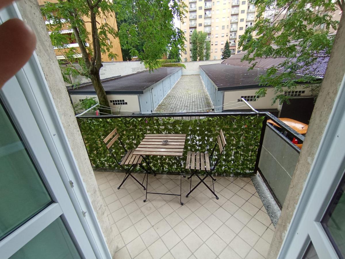 Apartament Famagosta Milano Apartman Kültér fotó